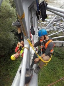 Výškové práce oprava mostních přemostění